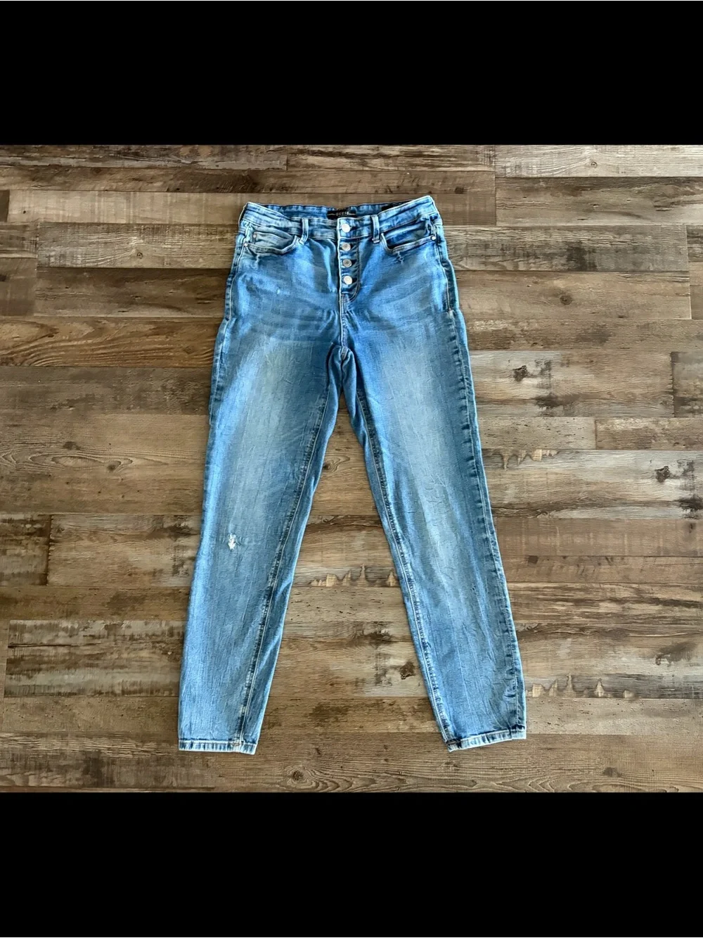 GUESS 1981 Skinny High Rise Button Fly Jeans | Size 29 - Picture 3 of 12
